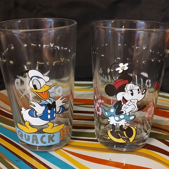 Disney Other - Disney Donald and Minnie Glass Set - Blue and Red Highlights